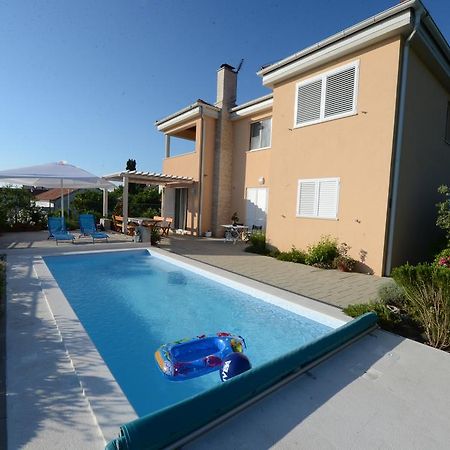 Apartment Mara Petrcane Rum bild