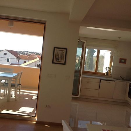 Apartment Mara Petrcane Rum bild