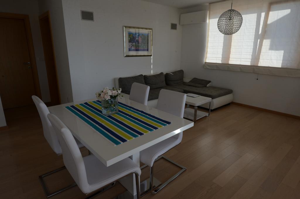 Apartment Mara Petrcane Rum bild