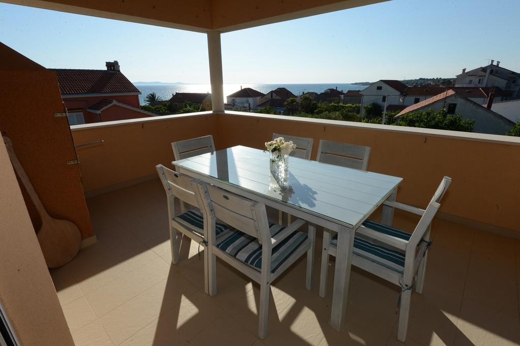 Apartment Mara Petrcane Rum bild
