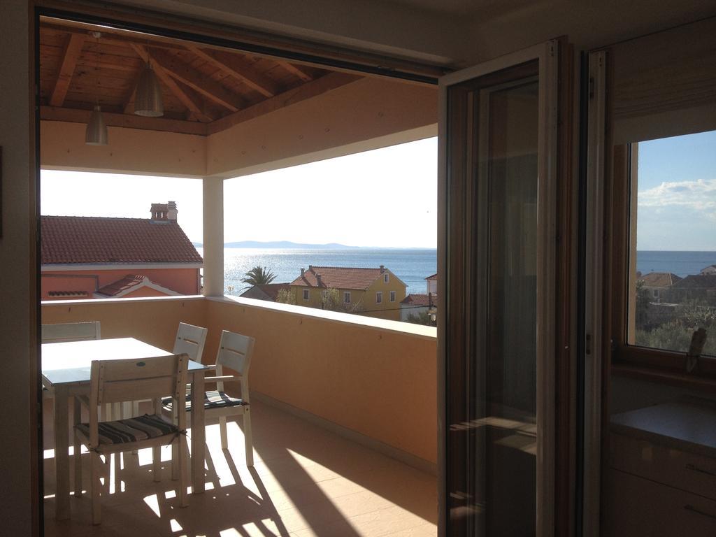 Apartment Mara Petrcane Rum bild
