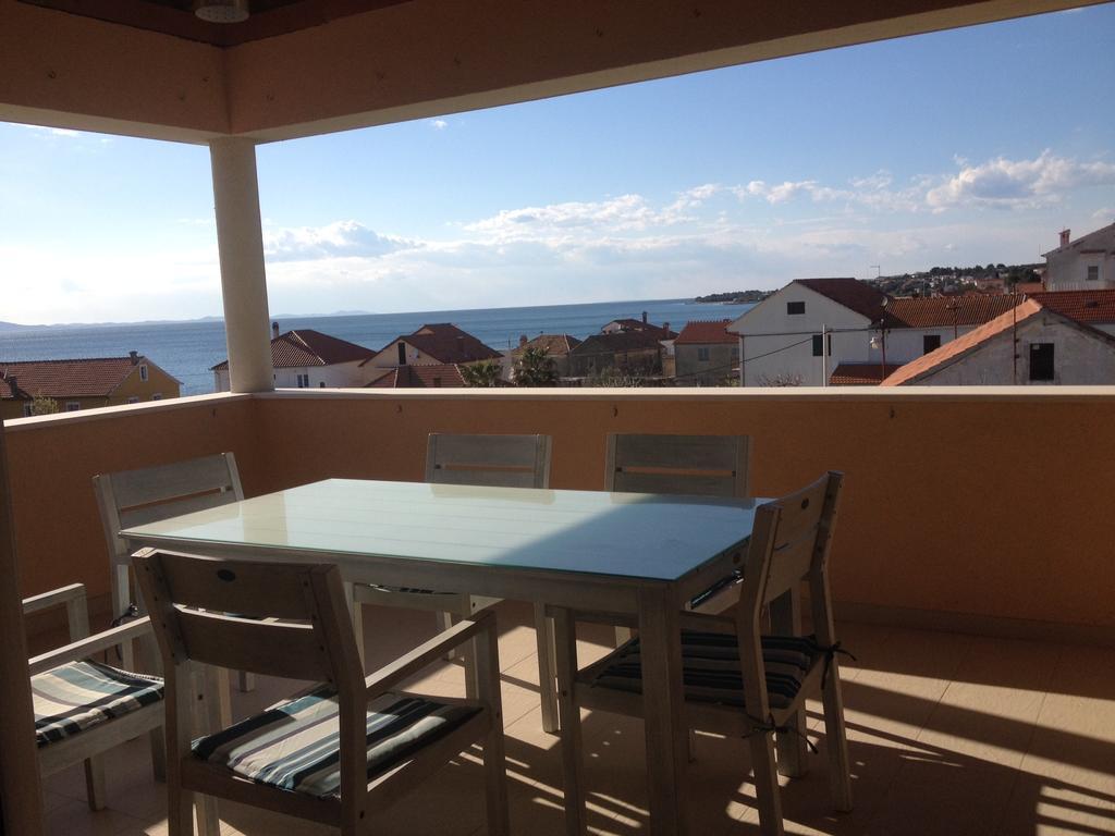 Apartment Mara Petrcane Rum bild