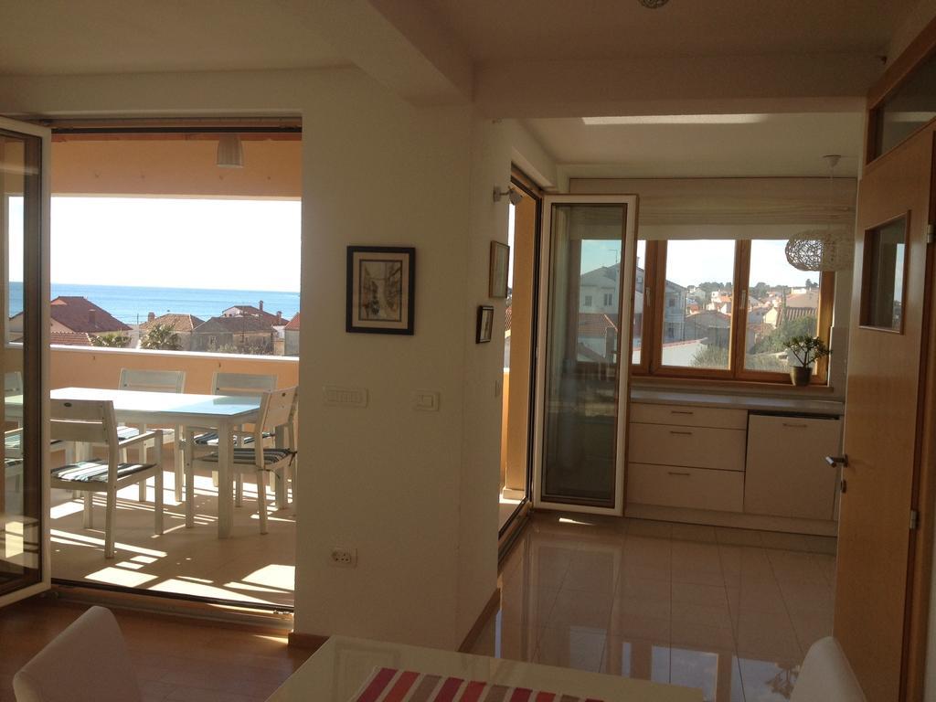 Apartment Mara Petrcane Rum bild